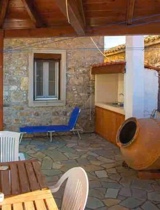 Villa Traditional Stone-Built House With Great View Kontias Exterior foto