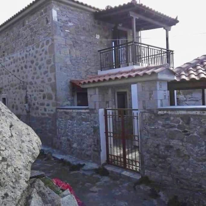 Villa Traditional Stone-Built House With Great View Kontias Exterior foto